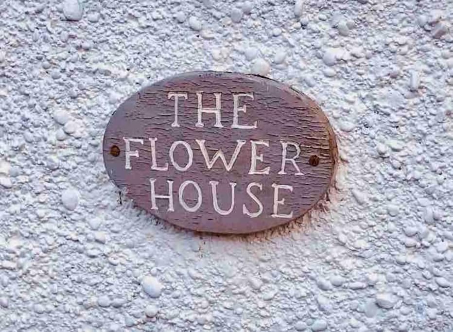 The Flower House, Idyllic Cornish Retreat. Apartment Saint Erth ภายนอก รูปภาพ